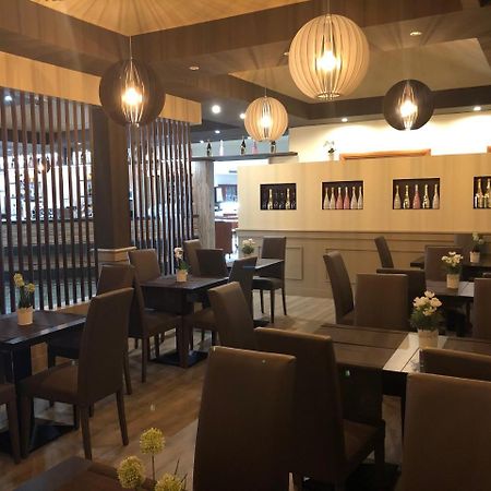 Hotel Palacavicchi Ciampino Luaran gambar