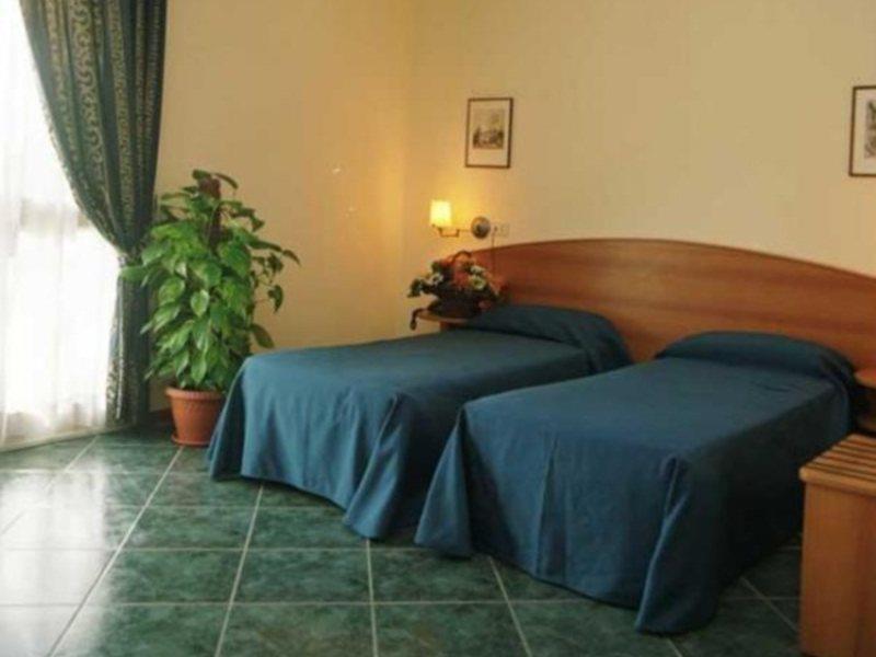 Hotel Palacavicchi Ciampino Luaran gambar
