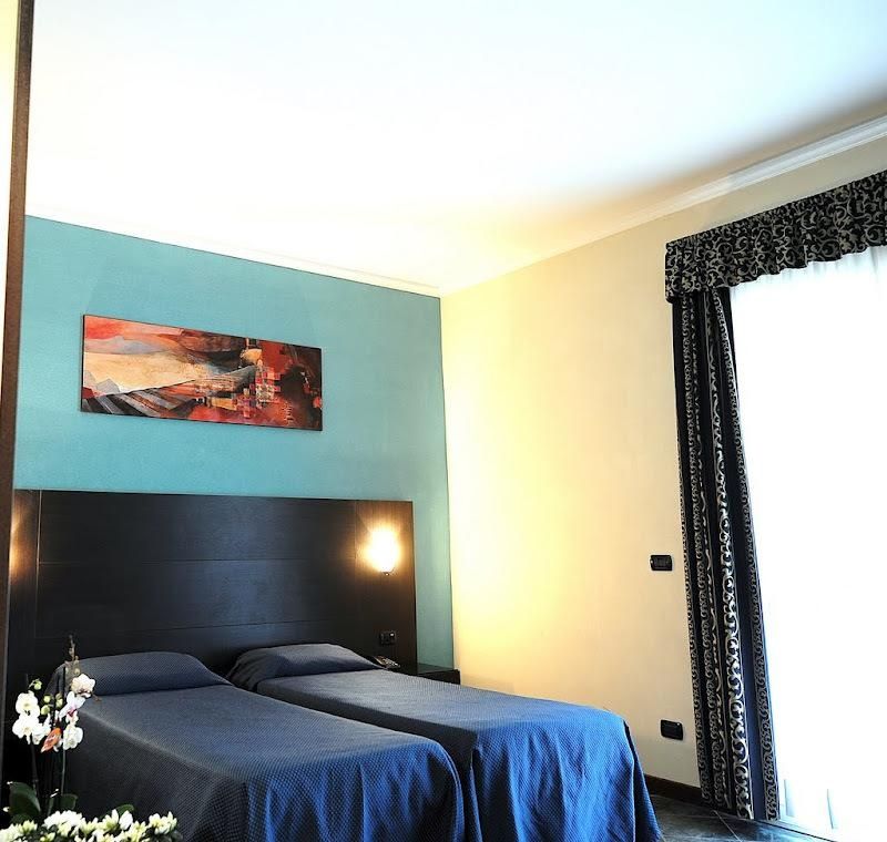 Hotel Palacavicchi Ciampino Luaran gambar