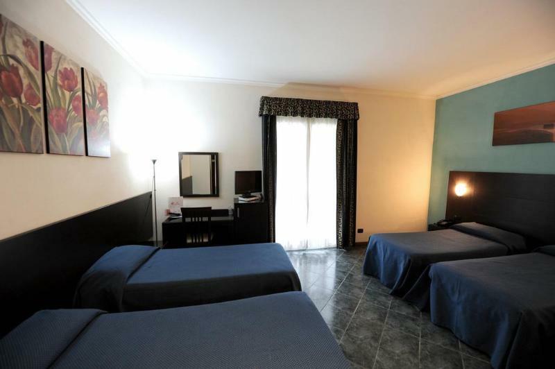 Hotel Palacavicchi Ciampino Luaran gambar